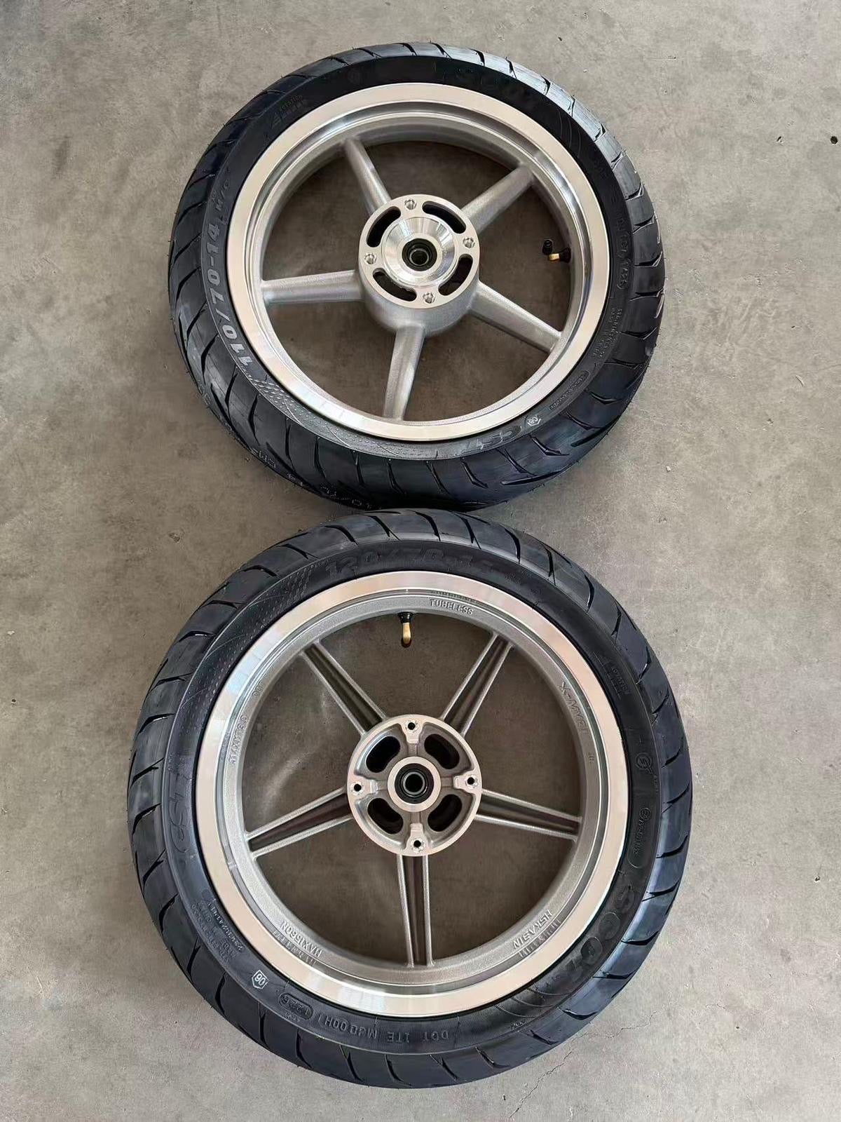 14/14 chrome supermotos (chrome/silver)